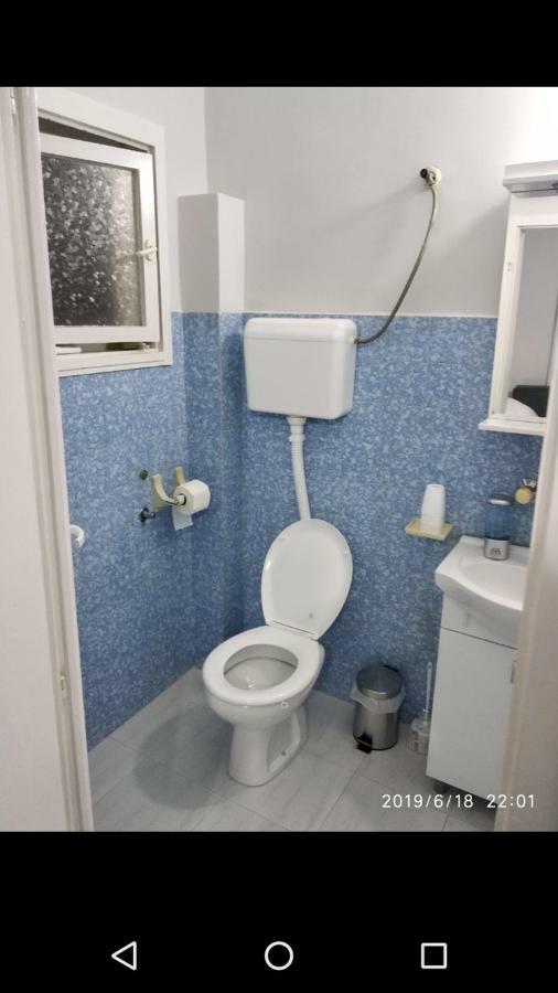Apartmani Pinokio Ni Eksteriør bilde