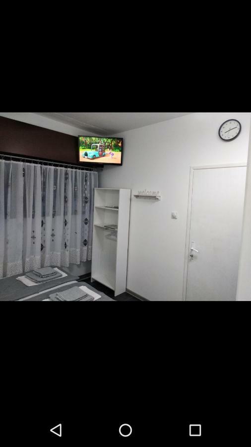 Apartmani Pinokio Ni Eksteriør bilde