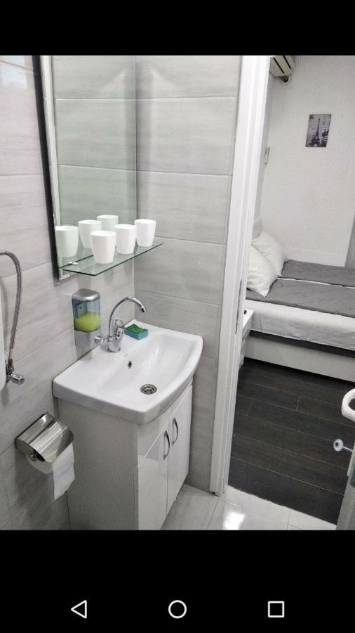 Apartmani Pinokio Ni Eksteriør bilde